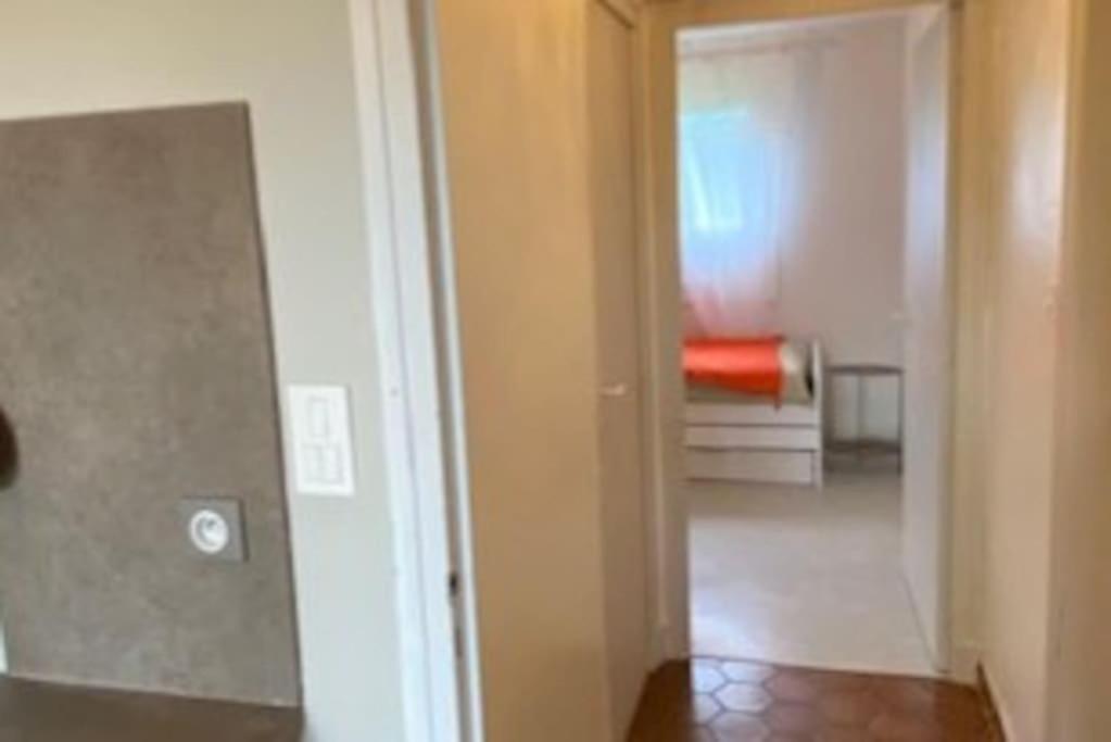 Logement Au Calme Pres D'Aurillac Sansac-de-Marmiesse Exteriér fotografie