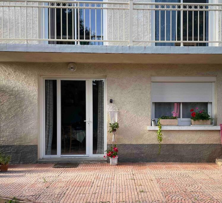 Logement Au Calme Pres D'Aurillac Sansac-de-Marmiesse Exteriér fotografie